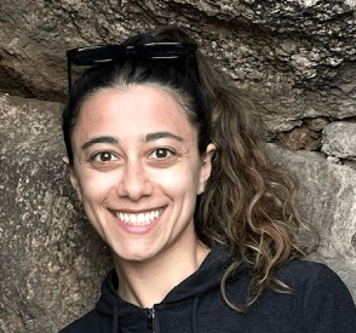 67bc7bef5cd527351ff52961_Hannah Piatok-p-500